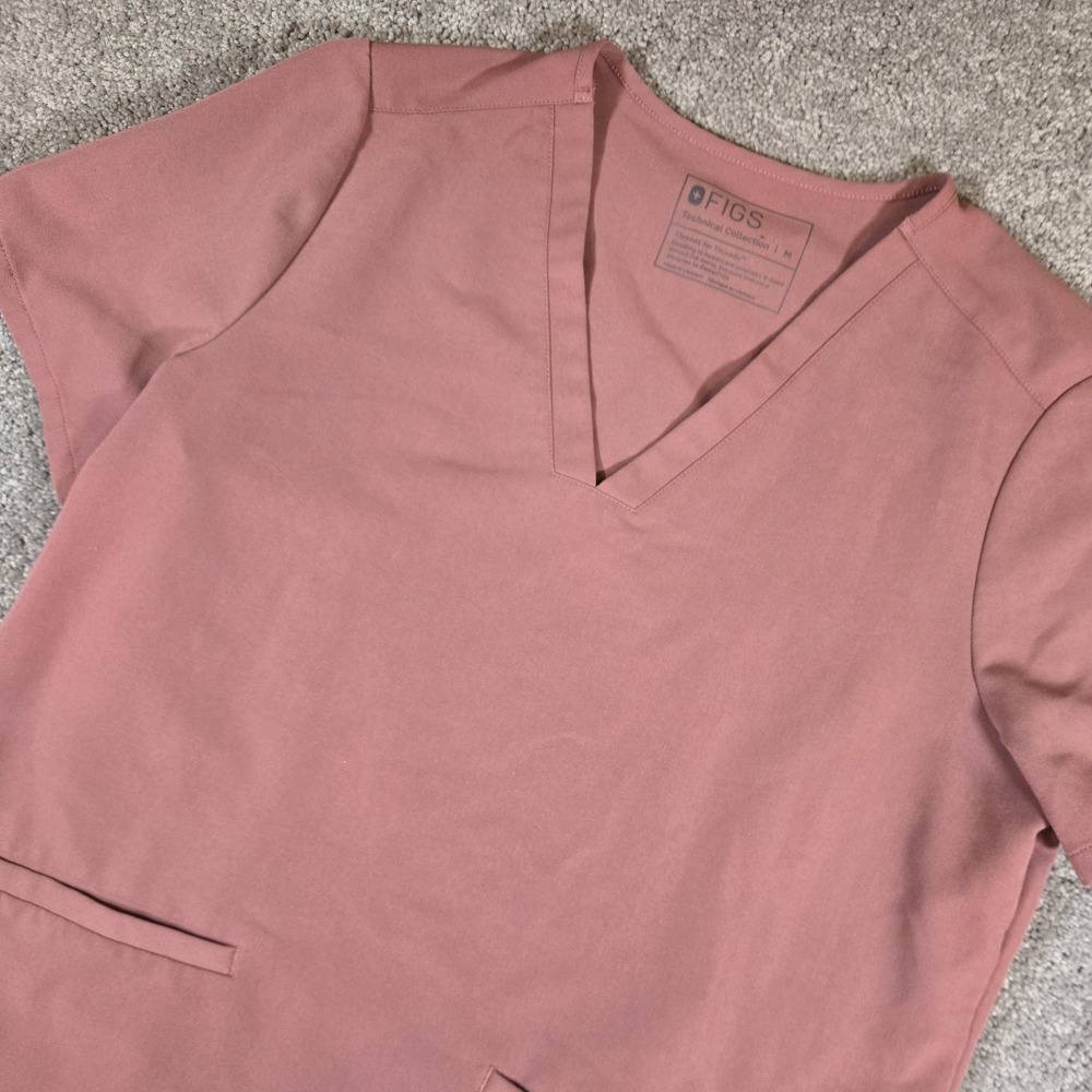 Figs Technical Collection Casma Three Pocket Scrub Top Wine Burgundy Size Medium